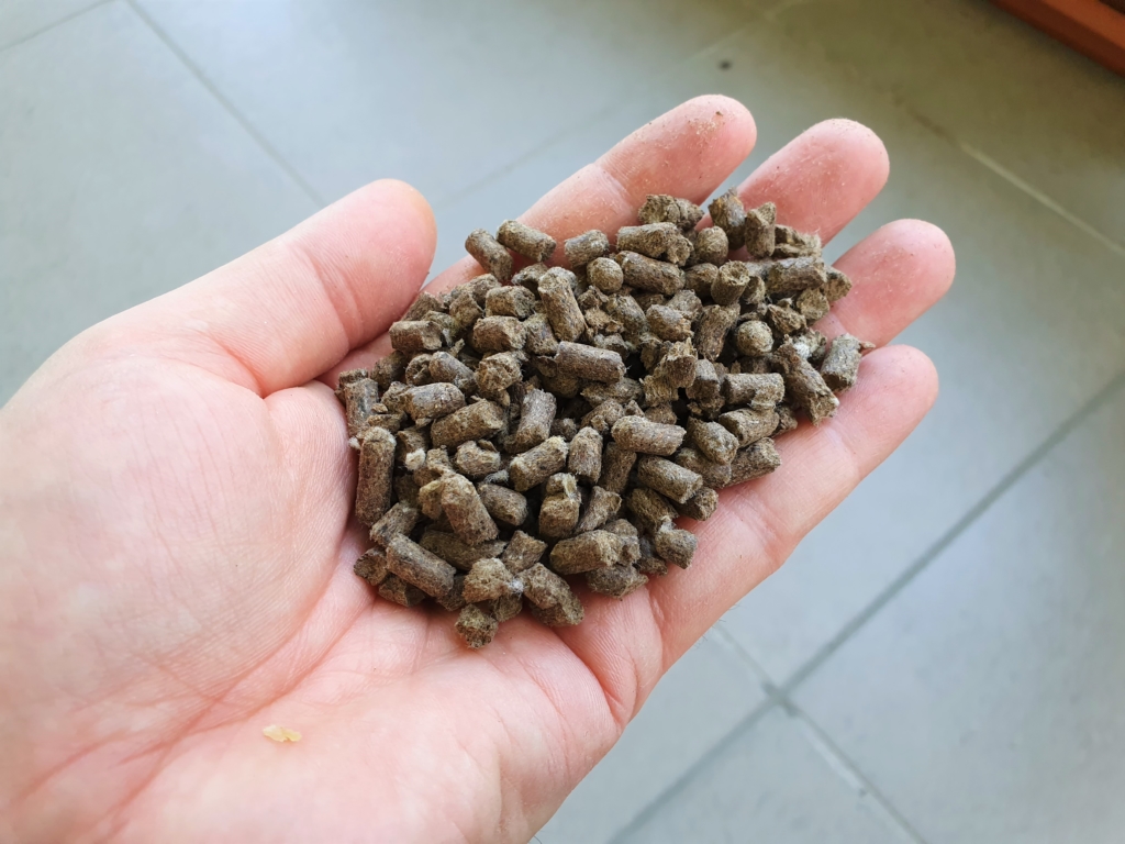 Schafwolle als Dünger Pellets